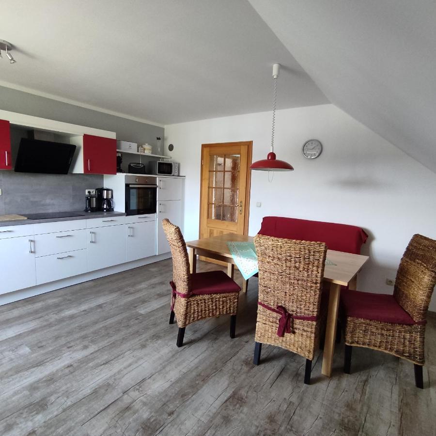 Ferienwohnung Adelhardt Eckersdorf Exterior foto